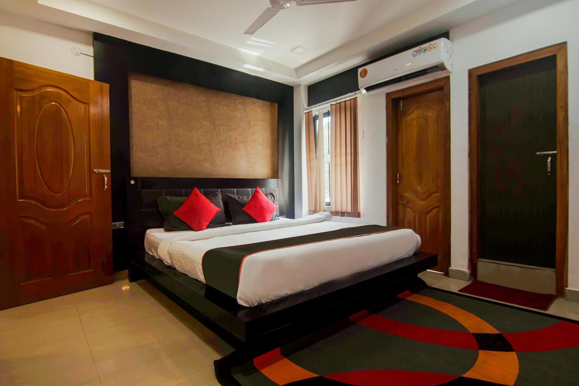 Collection O The Blu Bell Nizarapar Path Hotel Guwahati Luaran gambar