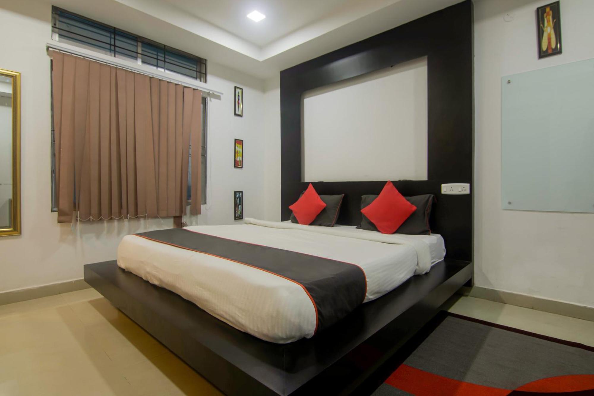 Collection O The Blu Bell Nizarapar Path Hotel Guwahati Luaran gambar