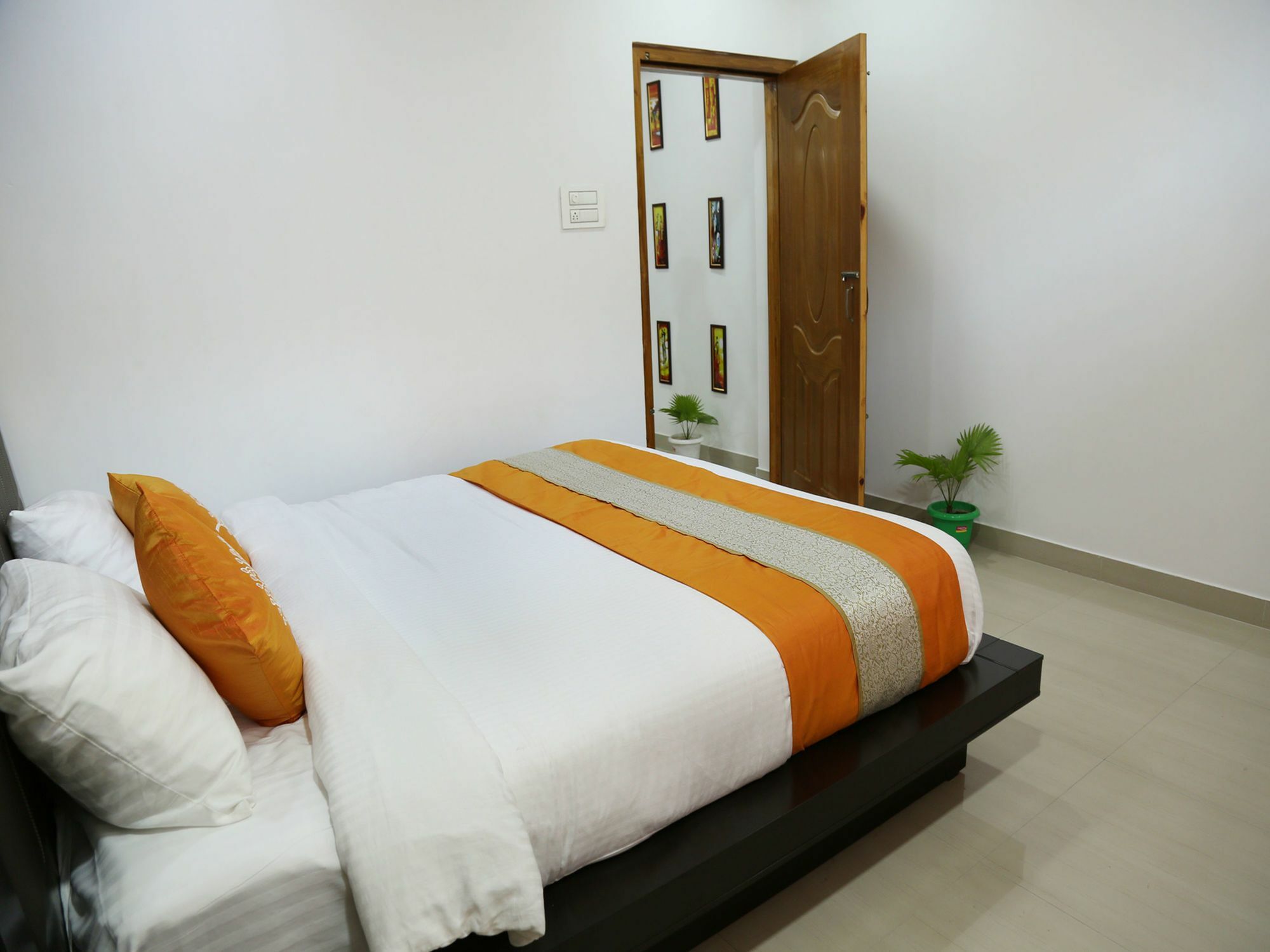 Collection O The Blu Bell Nizarapar Path Hotel Guwahati Luaran gambar
